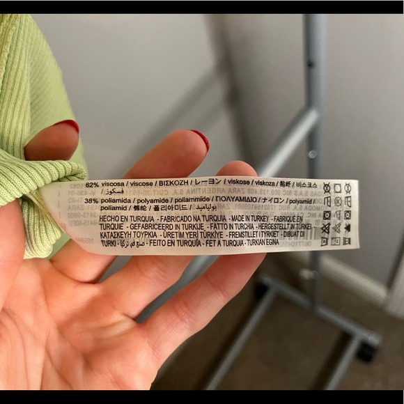 (SOLD) ZARA Light Green Ribbed Crop Tank Top - Picture 7 of 7